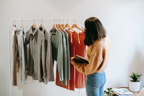 Everything You Need to Know to Own a Minimalist Wardrobe