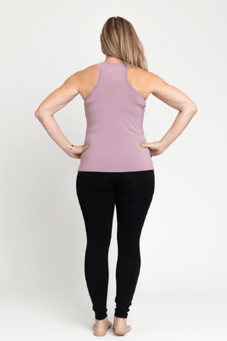 Katie Muscle Tank, Elderberry (Vie Active)